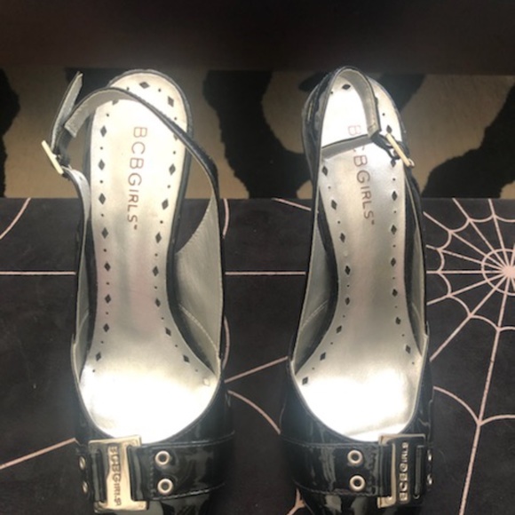 BCB Shiny Black Shoes - Picture 2 of 3